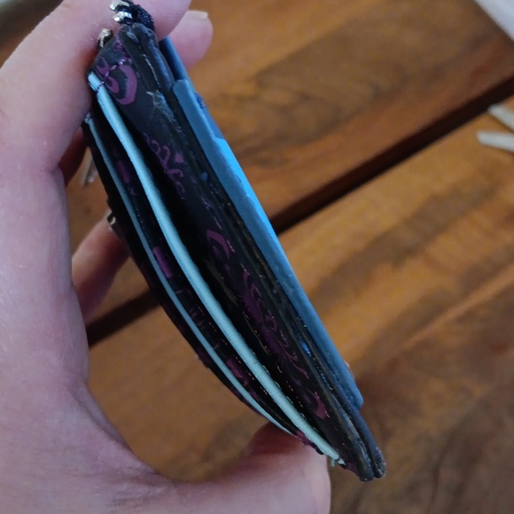 Rare Loungefly Haunted Mansion Exclusive Black Widow Bride Cardholder - Picture 13 of 14